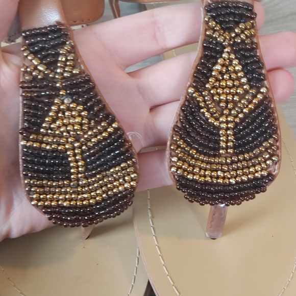 Blue notes beaded sandle - Picture 2 of 3